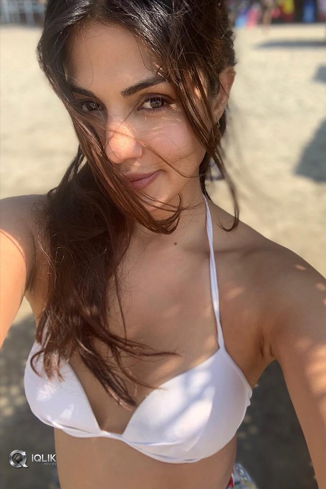 Rhea-Chakraborty